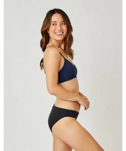 Carve St. Barth Reversible Bottom: Black/Navy Swimwear 14 Carve St. Barth Reversible Bottom: Black/Navy Swimwear
